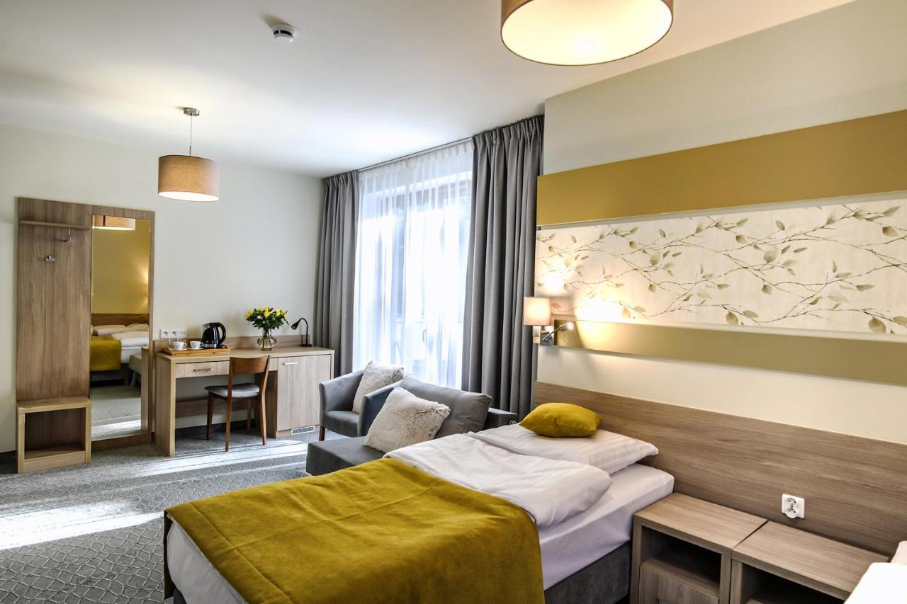 Hotel Brzozowka บุสโก-สดรูย ภายนอก รูปภาพ